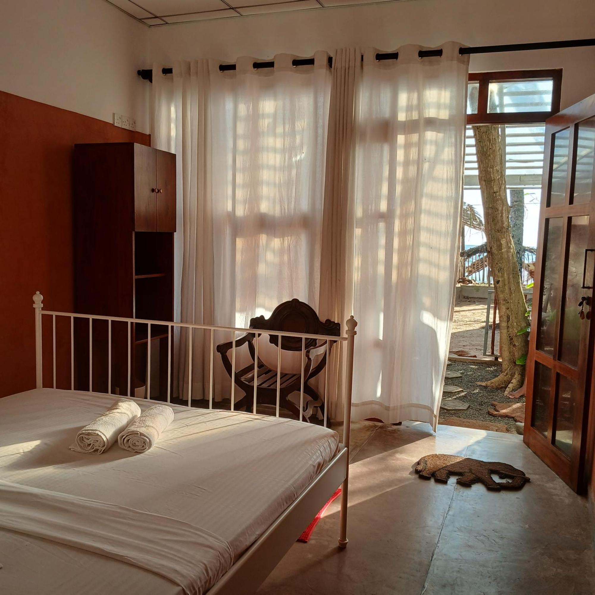 La-Vira Beach Villa هيكادوفا المظهر الخارجي الصورة