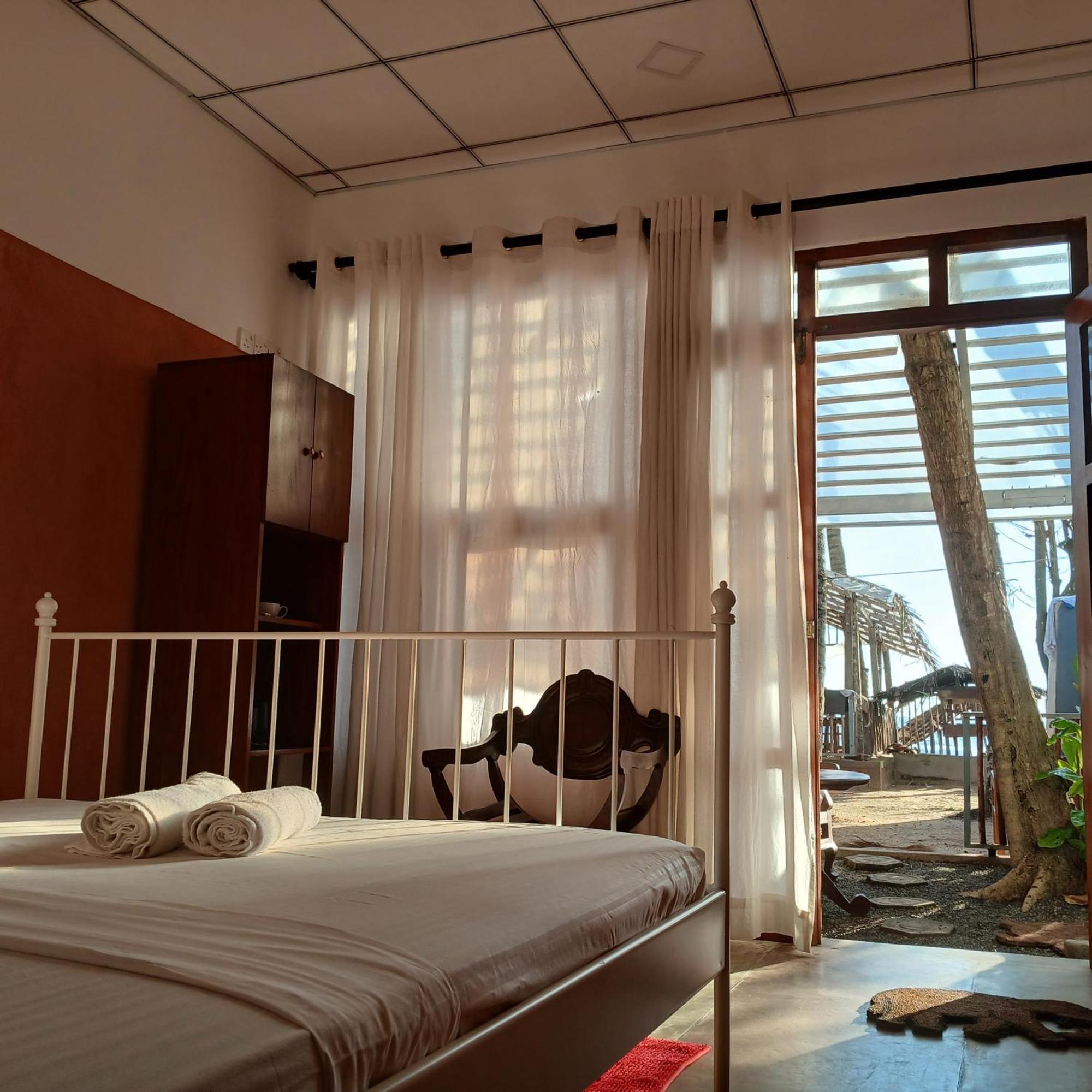 La-Vira Beach Villa هيكادوفا المظهر الخارجي الصورة
